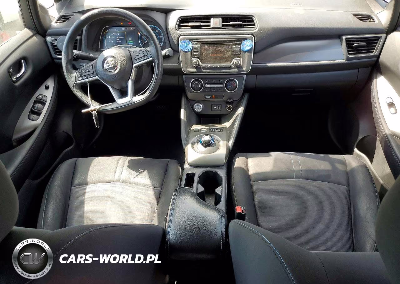 2018 Nissan Leaf S VIN:1N4AZ1CP6JC317179 - 8