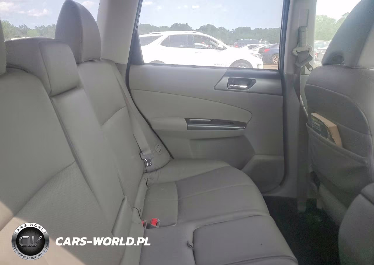 2013 Subaru Forester VIN:JF2SHAFC5DH414120 - 10
