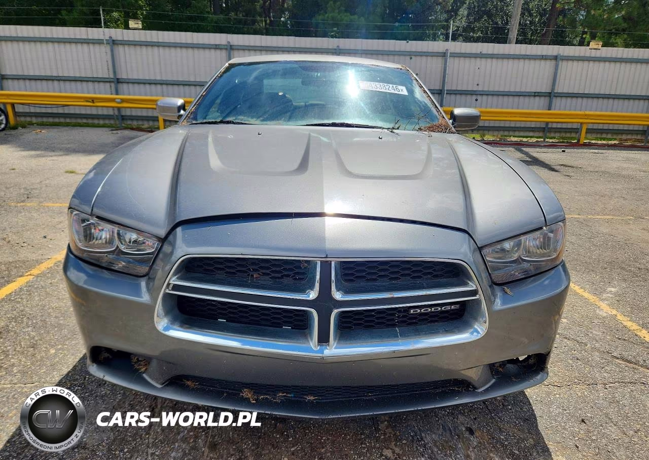 2011 Dodge Charger VIN:2B3CL3CG0BH576105 - 5