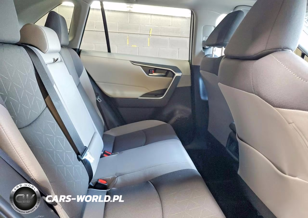 2025 Toyota Rav4 Hybrid Xle VIN:JTMRWRFV0SJ075002 - 11