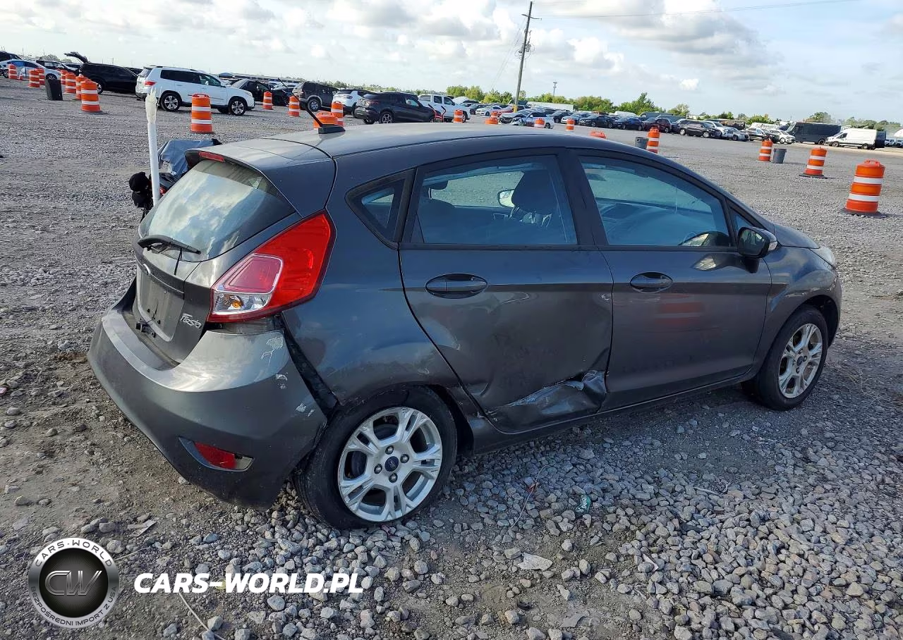 2016 Ford Fiesta Se VIN:3FADP4EJXGM134033 - 3