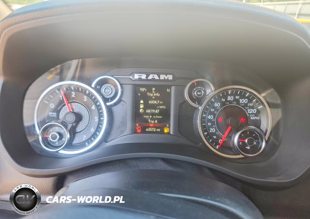 2020 Ram 2500 Tradesman VIN:3C6TR5CJ2LG238959 - 9