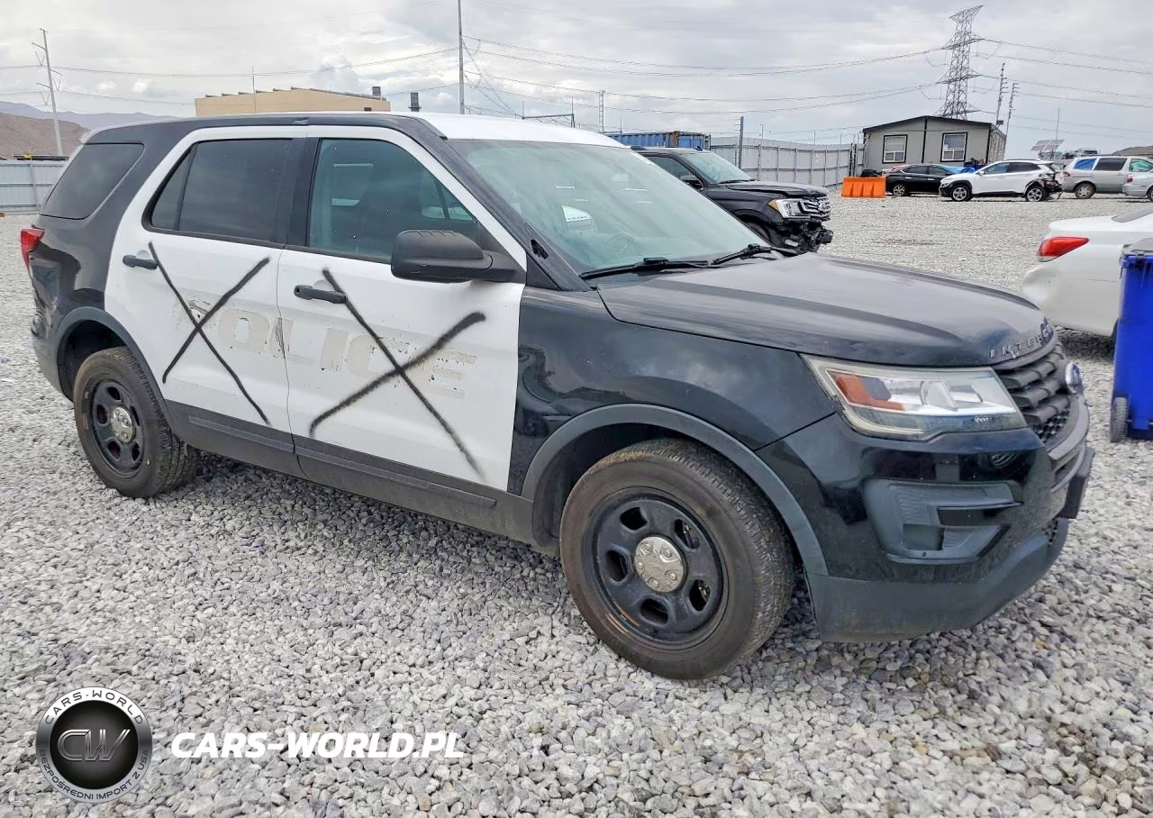 2018 Ford Explorer Police Interceptor VIN:1FM5K8AT7JGA84037 - 4