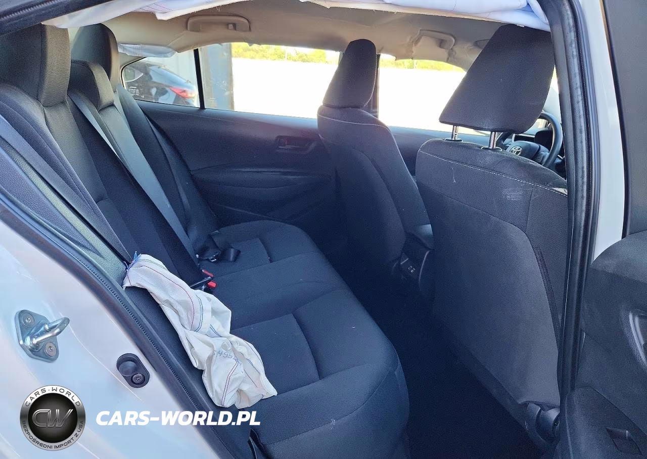 2026 Toyota Corolla Le VIN:JTDB4MEE6T3038098 - 10