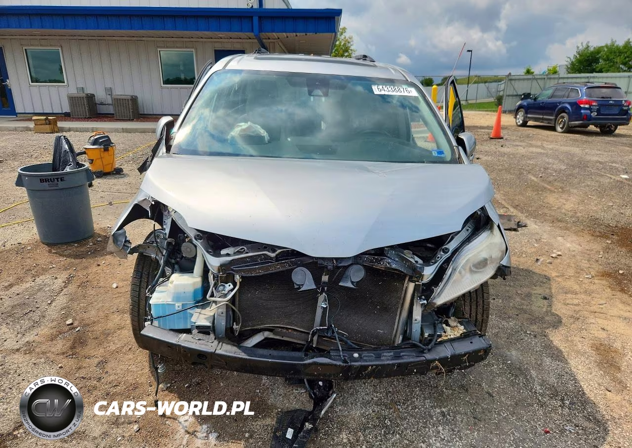 2020 Toyota Sienna Xle 8-Passenger VIN:5TDYZ3DC3LS026284 - 5