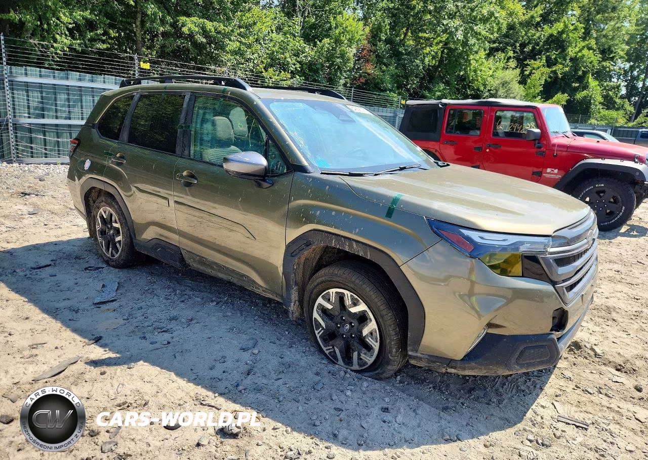 2025 Subaru Forester Premium VIN:JF2SLDDC0SH447316 - 4