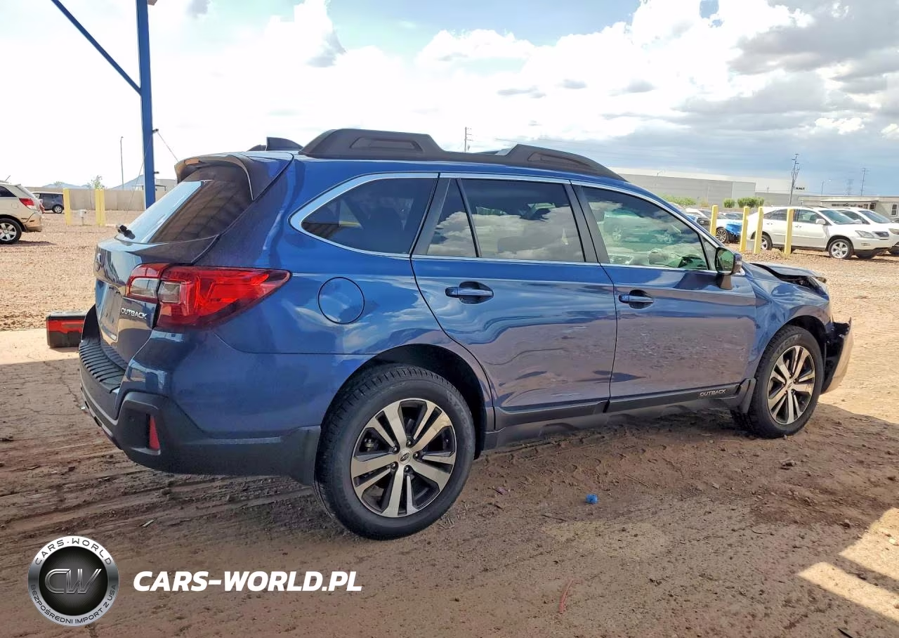 2019 Subaru Outback VIN:4S4BSANC2K3386638 - 3