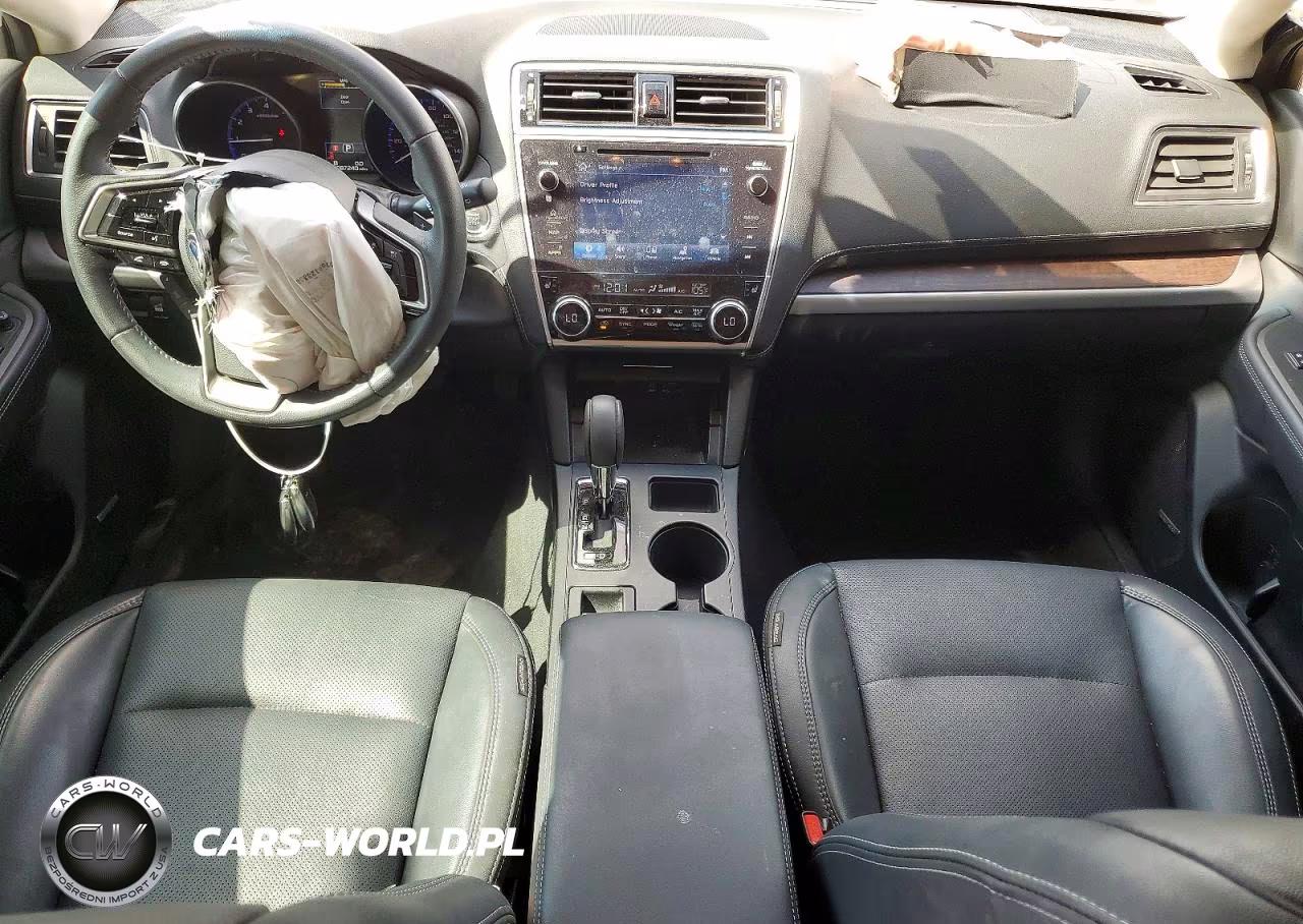 2019 Subaru Outback VIN:4S4BSANC2K3386638 - 8