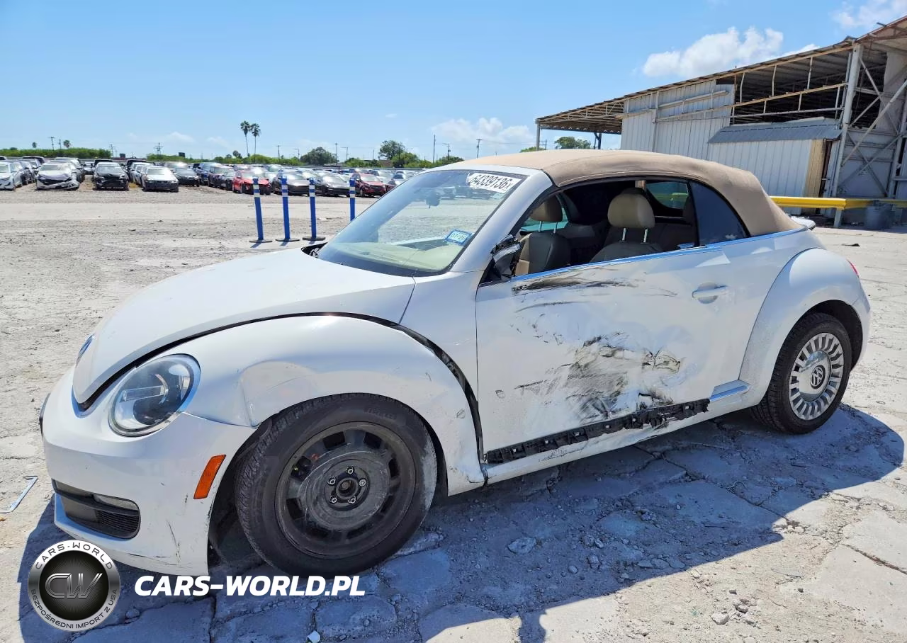 2013 Volkswagen Beetle VIN:3VW5X7AT7DM828419 - 1