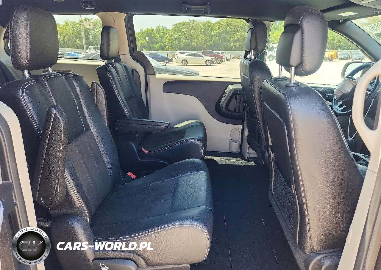 2019 Dodge Grand Caravan Sxt VIN:2C4RDGCG8KR772199 - 11