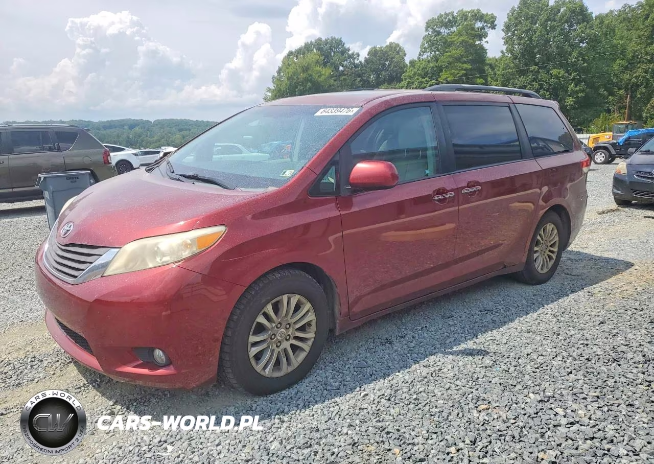 2011 Toyota Sienna Xle 7-Passenger Auto Access Seat VIN:5TDYK3DC6BS039386 - 1