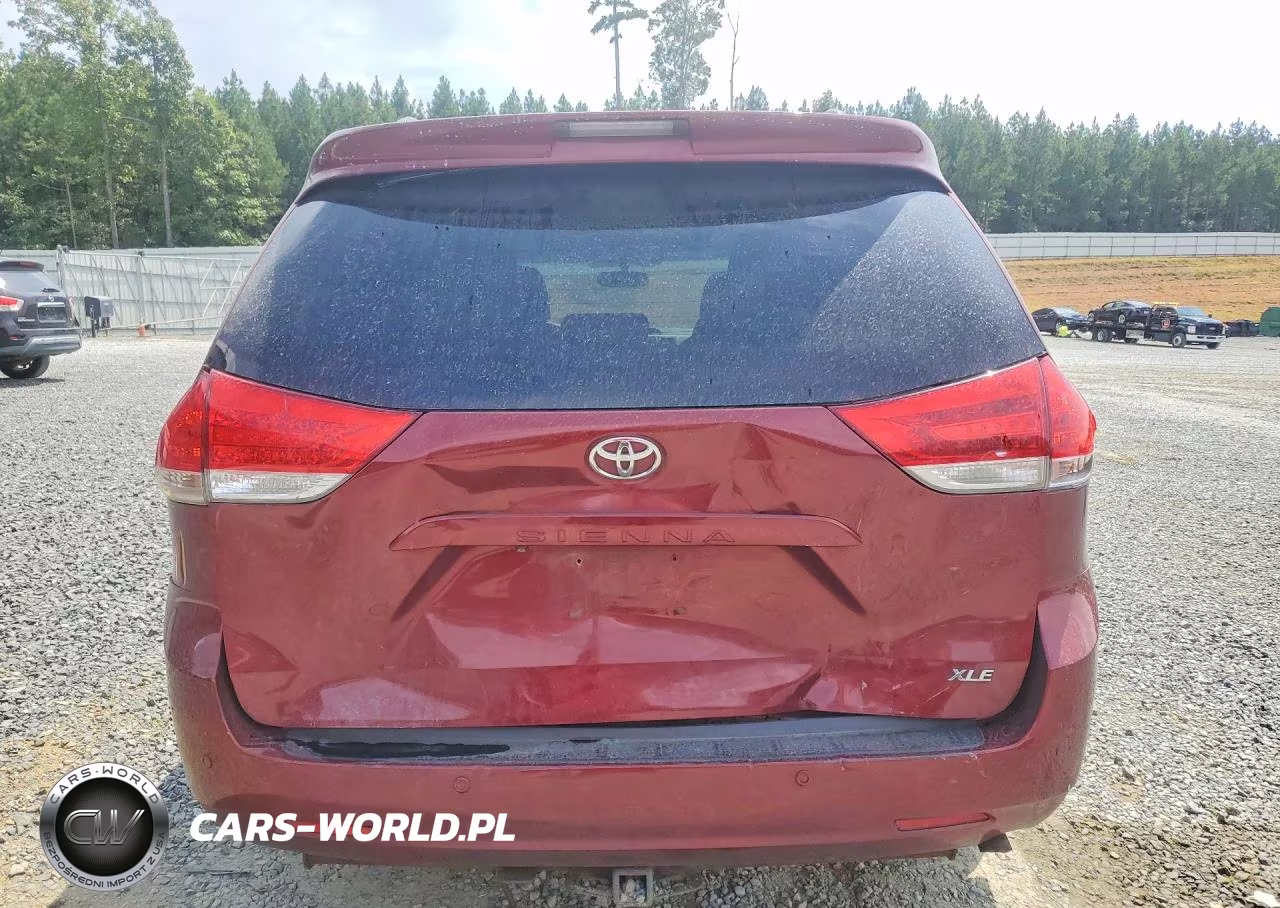 2011 Toyota Sienna Xle 7-Passenger Auto Access Seat VIN:5TDYK3DC6BS039386 - 6