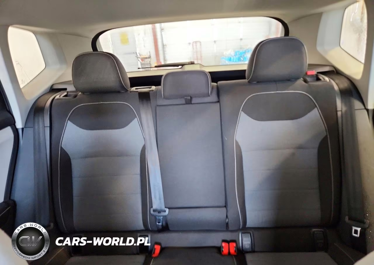 2025 Volkswagen Taos S VIN:3VV8C7B20SM007937 - 10