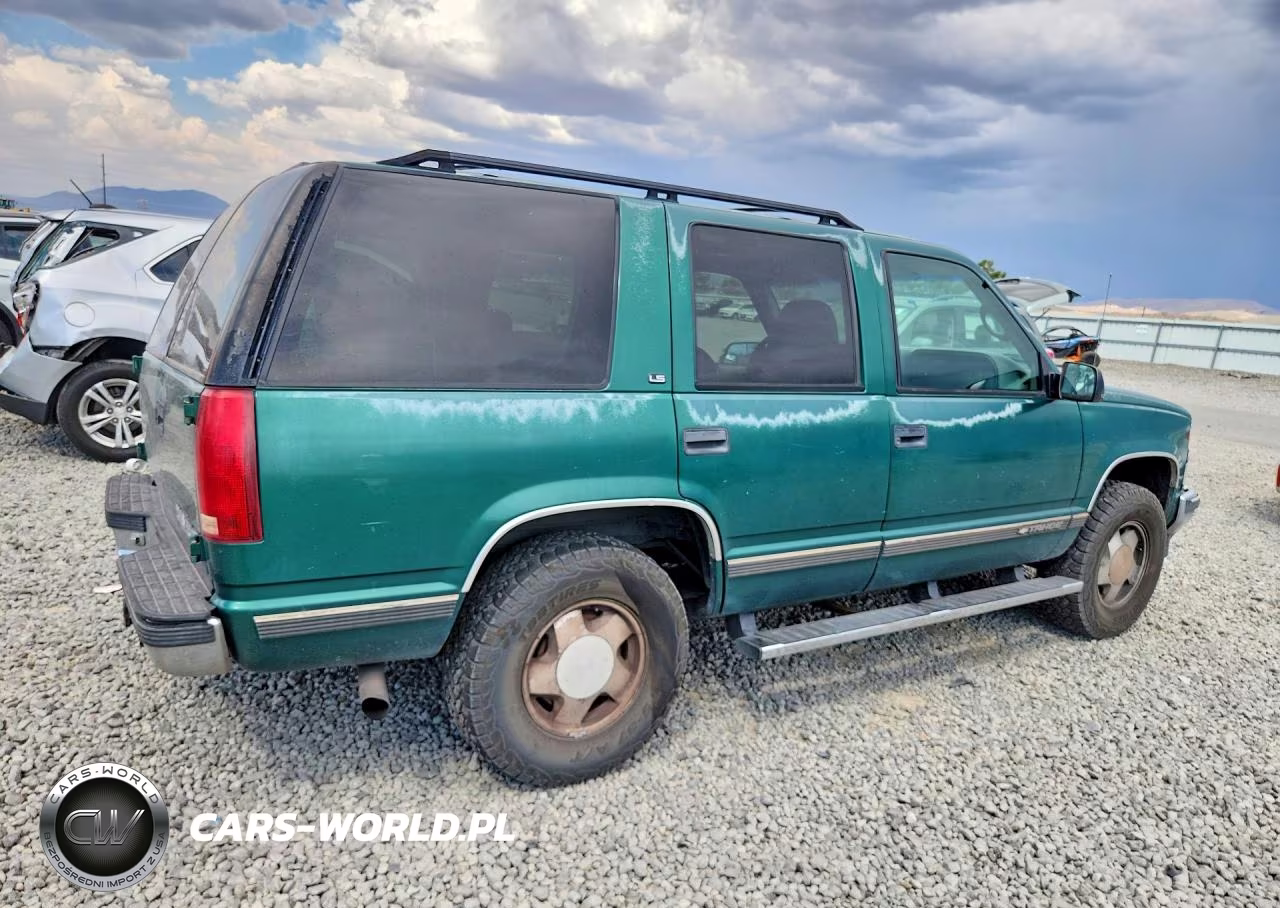 1999 Chevrolet Tahoe K1500 VIN:1GNEK13R8XJ347491 - 3