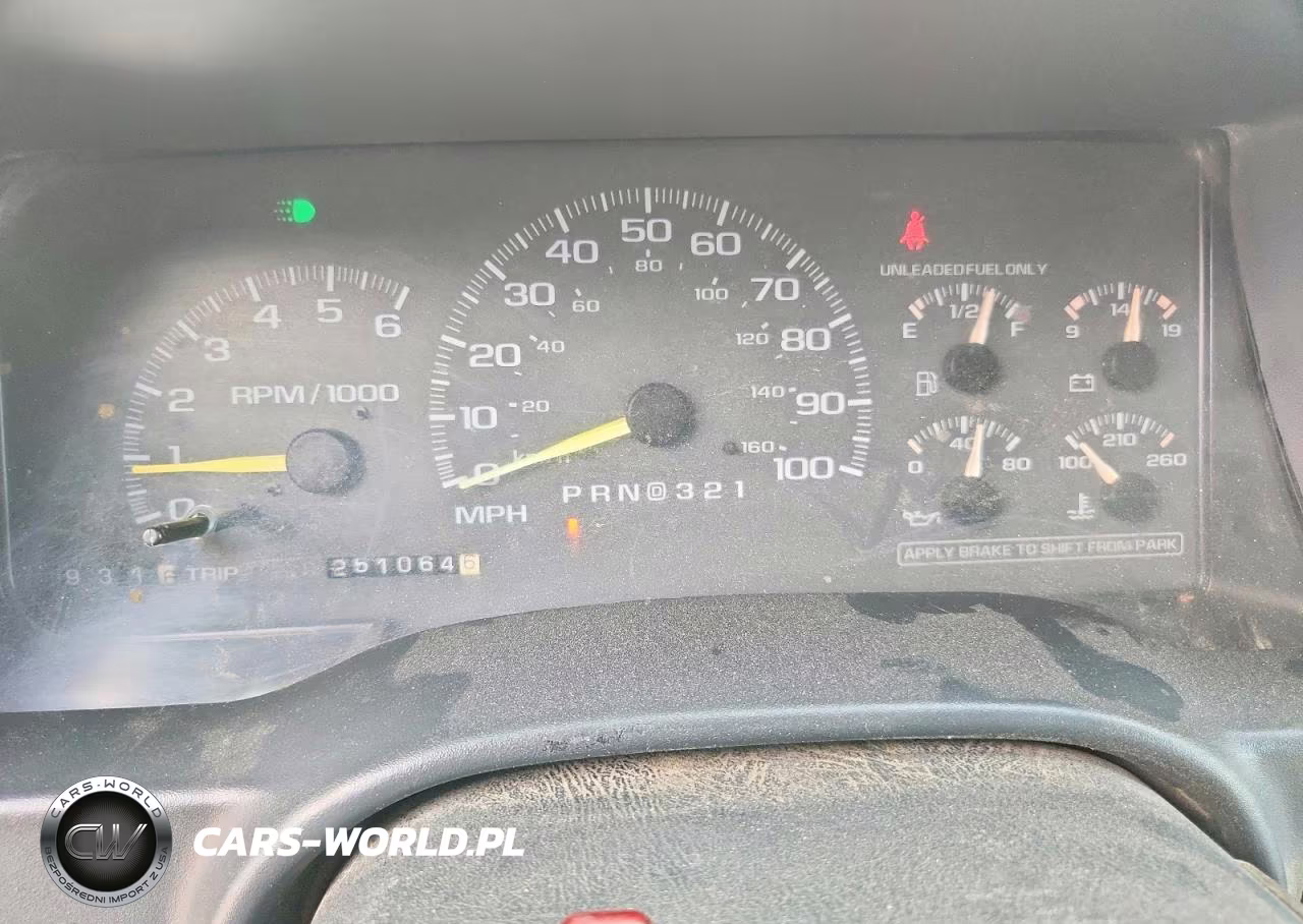 1999 Chevrolet Tahoe K1500 VIN:1GNEK13R8XJ347491 - 9