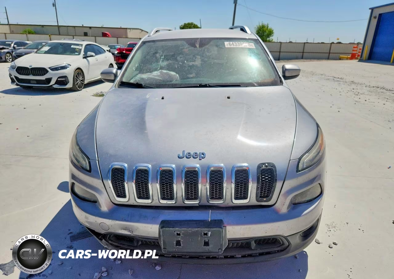 2014 Jeep Cherokee Latitude VIN:1C4PJLCB8EW174283 - 5