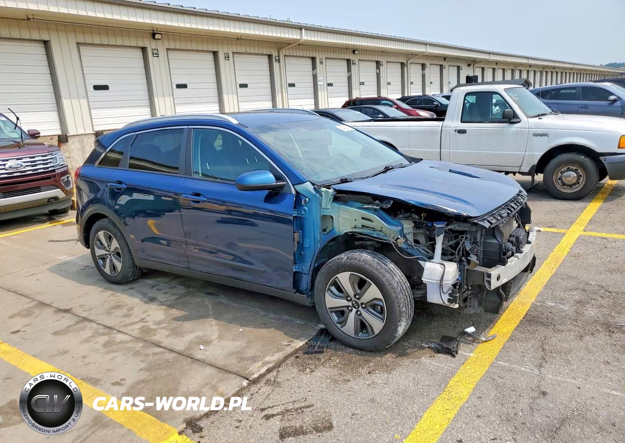 2018 Kia Niro Lx VIN:KNDCB3LC2J5158679 - 4