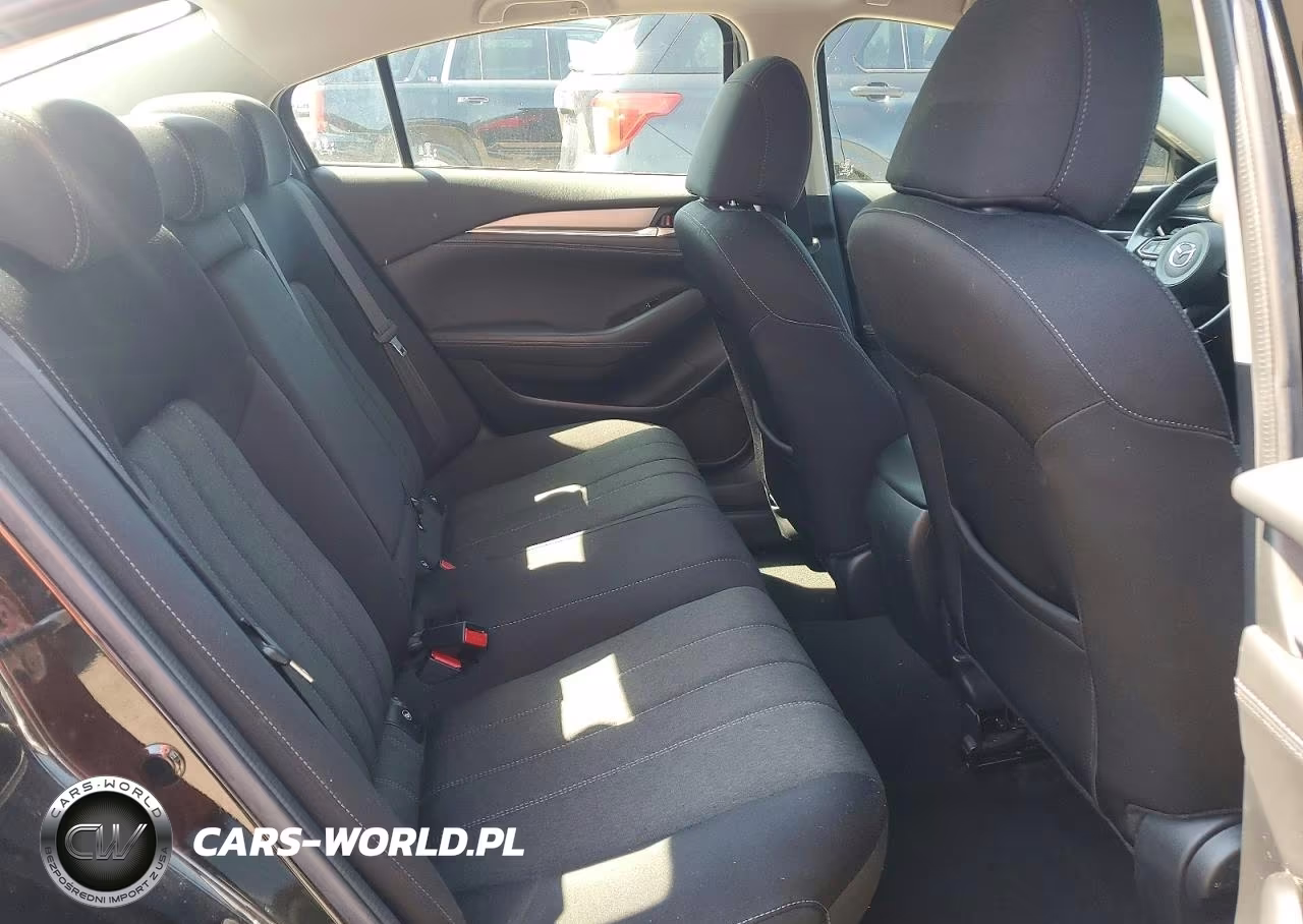 2018 Mazda 6 Sport VIN:JM1GL1UM5J1325151 - 10