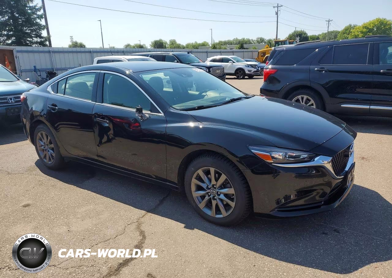 2018 Mazda 6 Sport VIN:JM1GL1UM5J1325151 - 4
