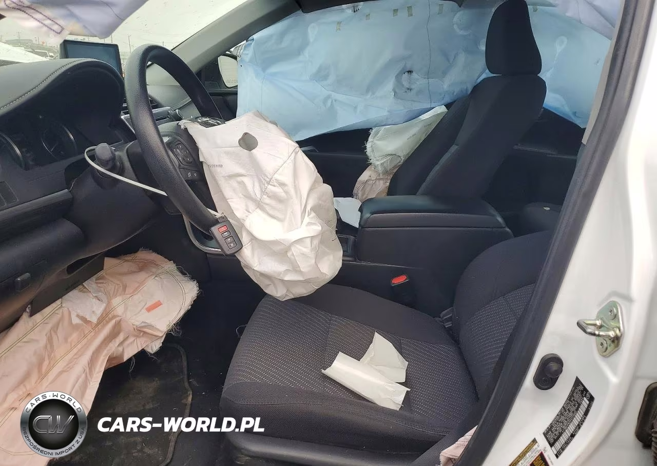 2015 Toyota Camry Hybrid VIN:4T1BD1FK4FU170063 - 7