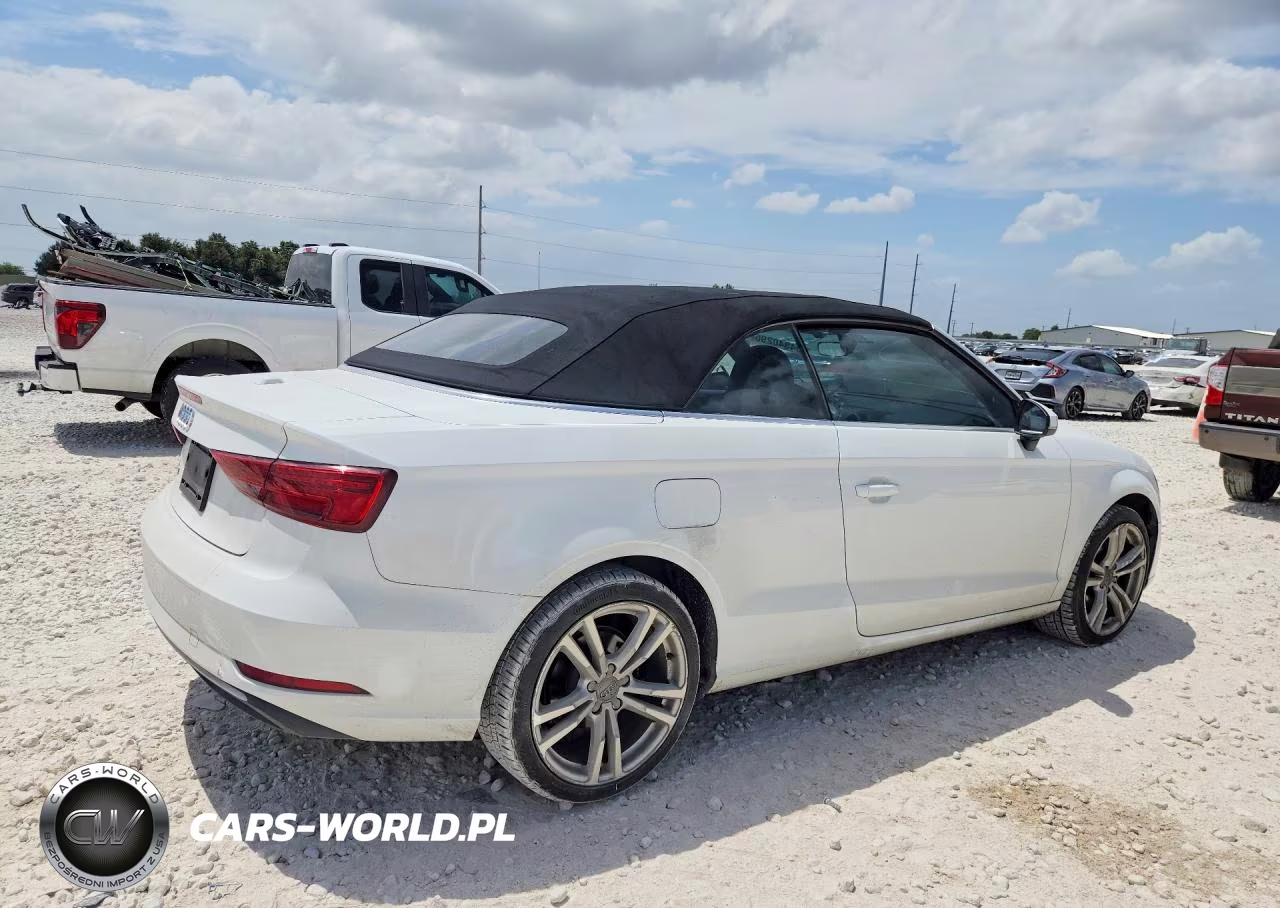 2018 Audi A3 Premium VIN:WAU6ULFF0J1086429 - 3