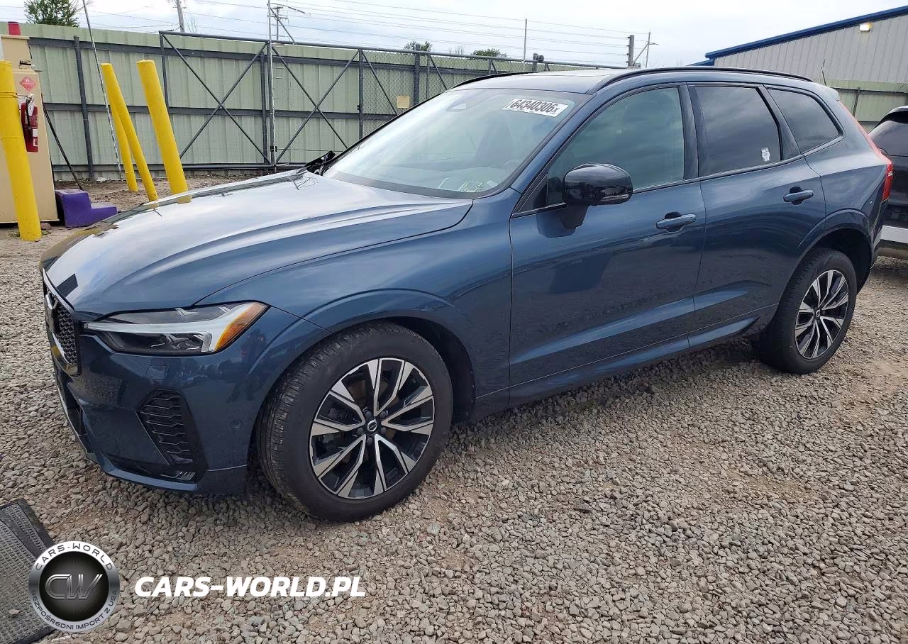 2023 Volvo Xc60 Plus – zdjęcie 1 z 13
