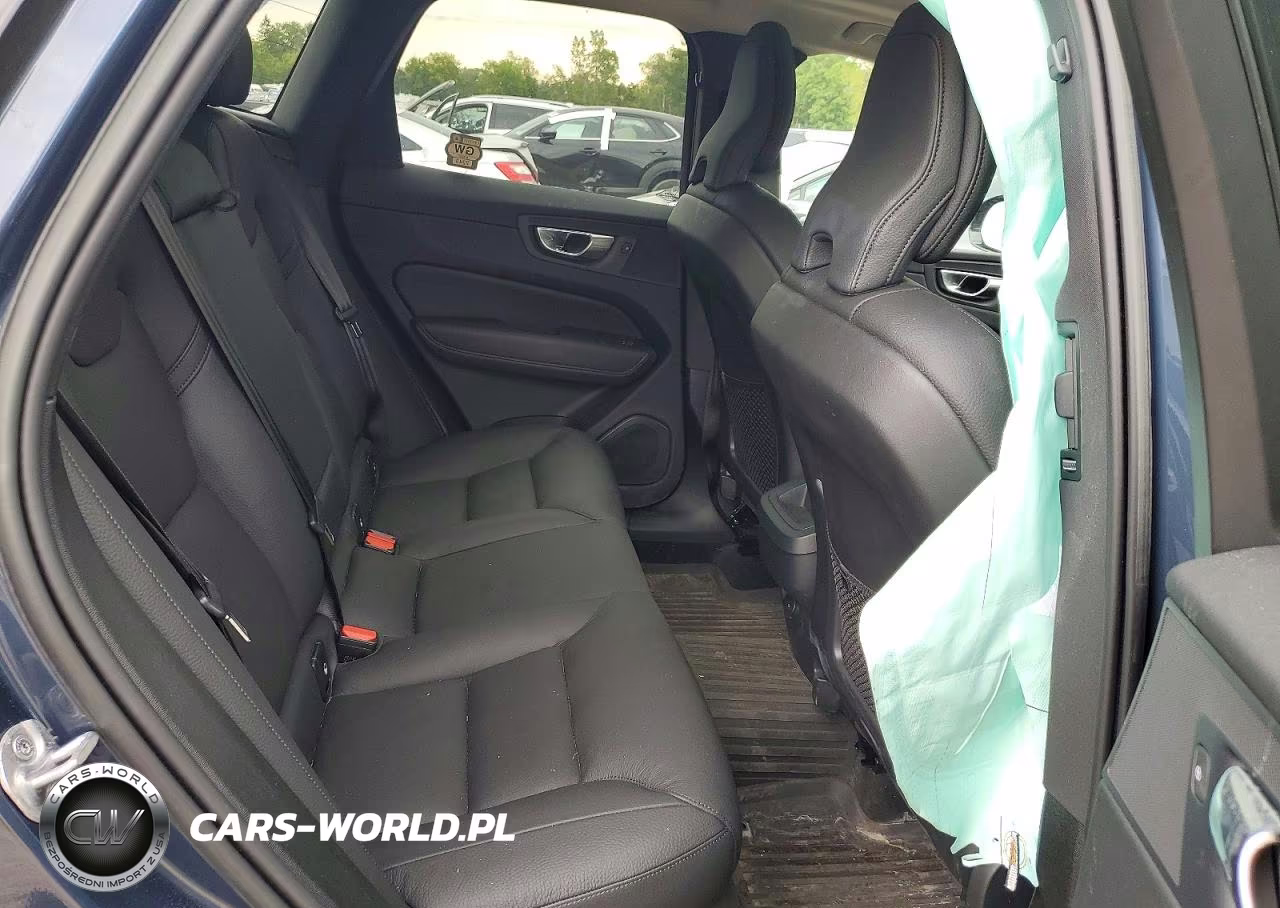 2023 Volvo Xc60 Plus VIN:YV4L12RW7P1388990 - 11