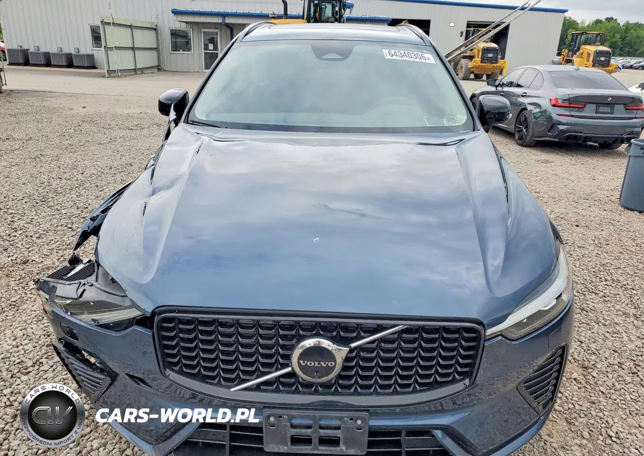 2023 Volvo Xc60 Plus VIN:YV4L12RW7P1388990 - 5