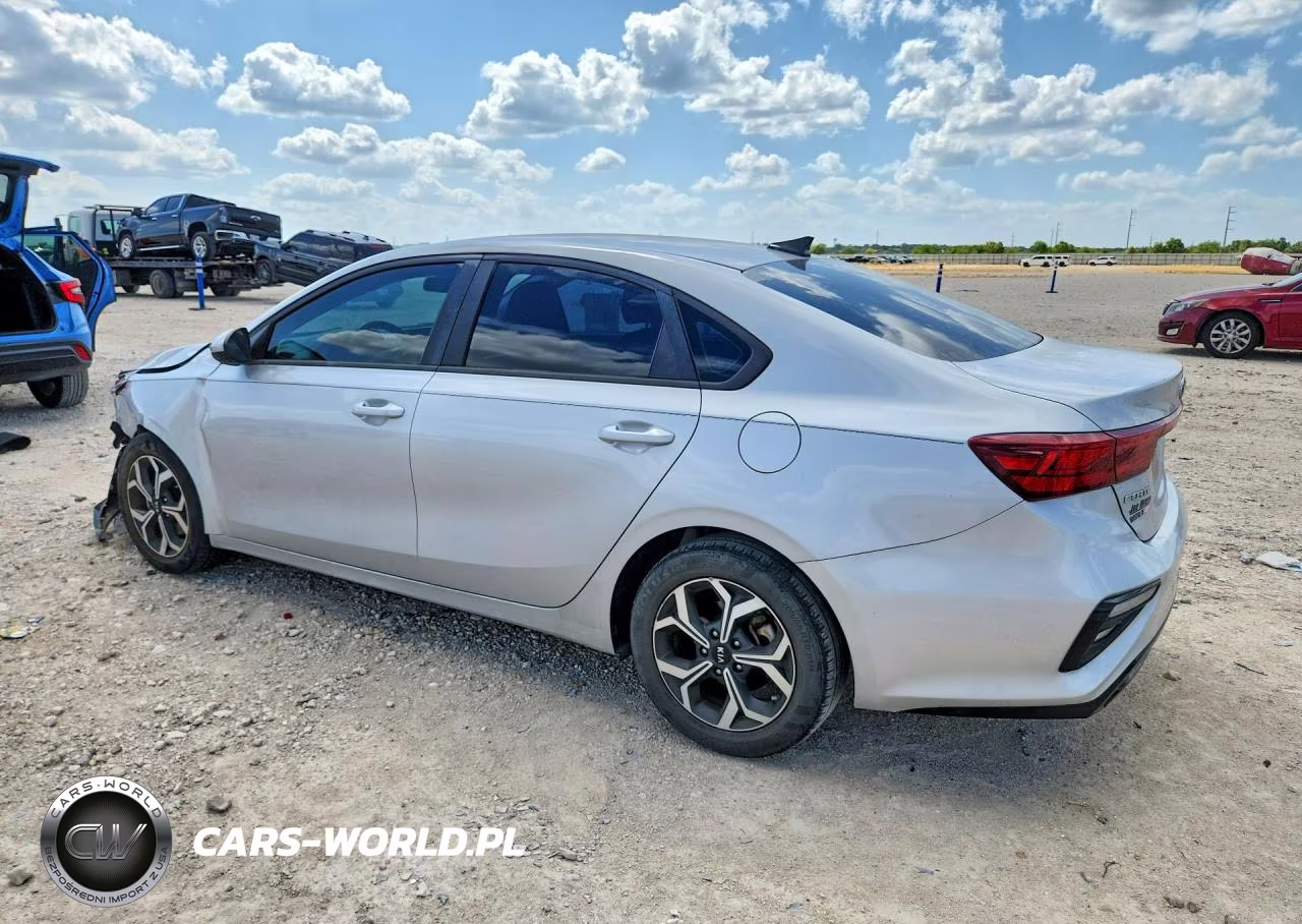 2021 Kia Forte Lxs VIN:3KPF24AD4ME378090 - 2