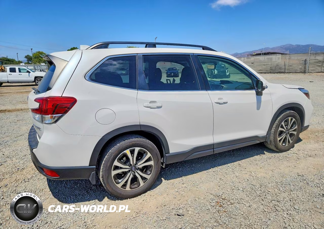 2021 Subaru Forester Limited VIN:JF2SKAUC7MH579963 - 3