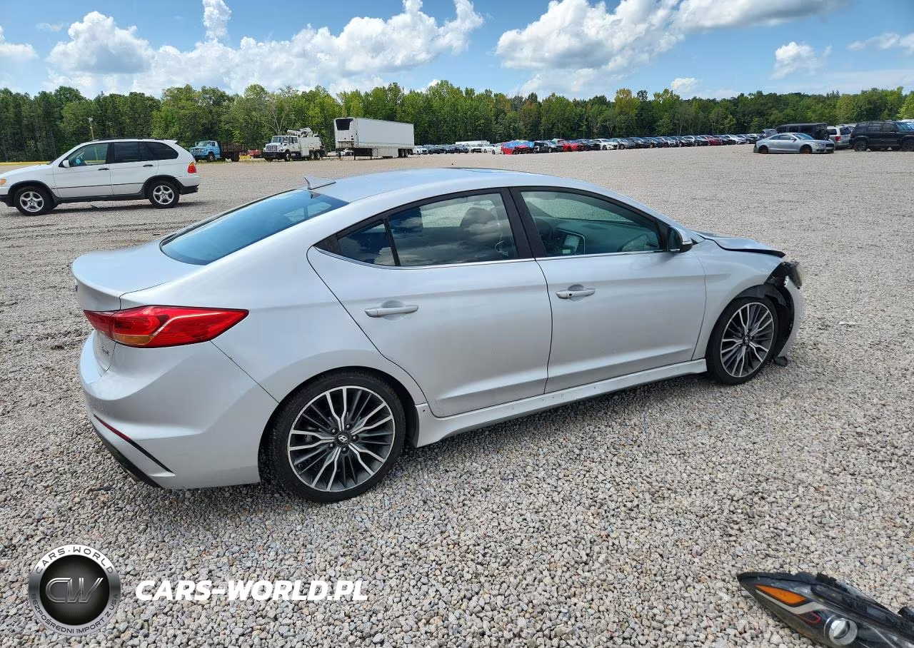 2018 Hyundai Elantra Sport VIN:KMHD04LB5JU478894 - 3