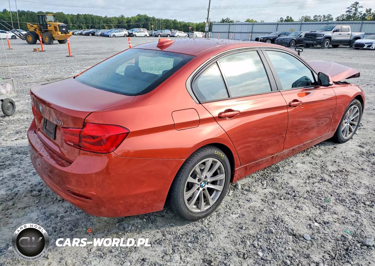 2018 BMW 320 Xi VIN:WBA8E5G57JNV03089 - 3
