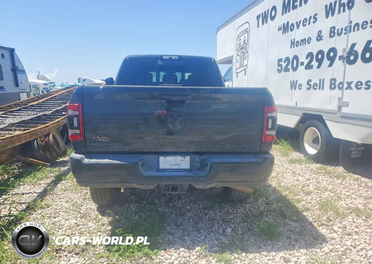 2019 Ram 3500 Laramie VIN:3C63R3ML8KG683824 - 6