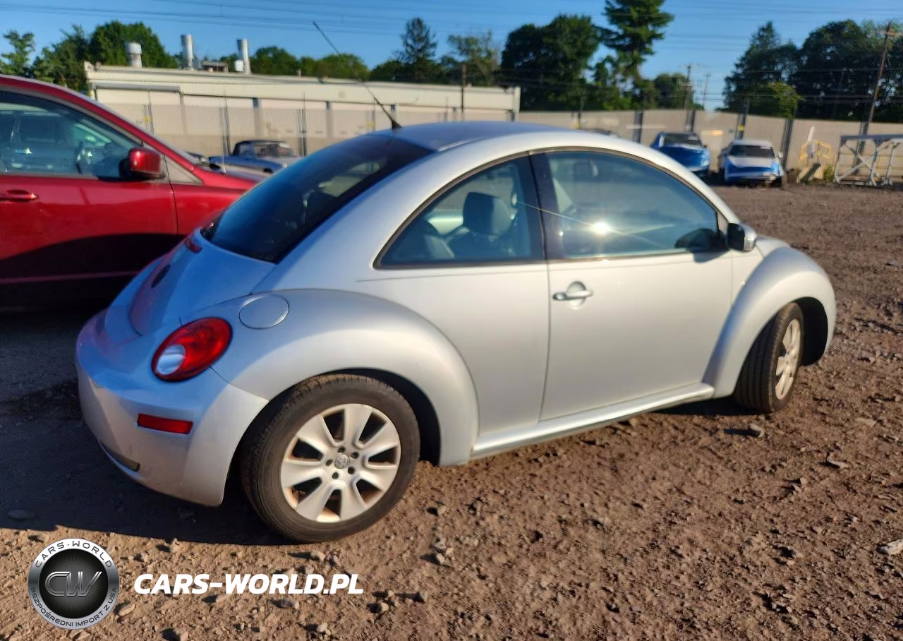 2008 Volkswagen New Beetle S VIN:3VWPG31C28M501479 - 3
