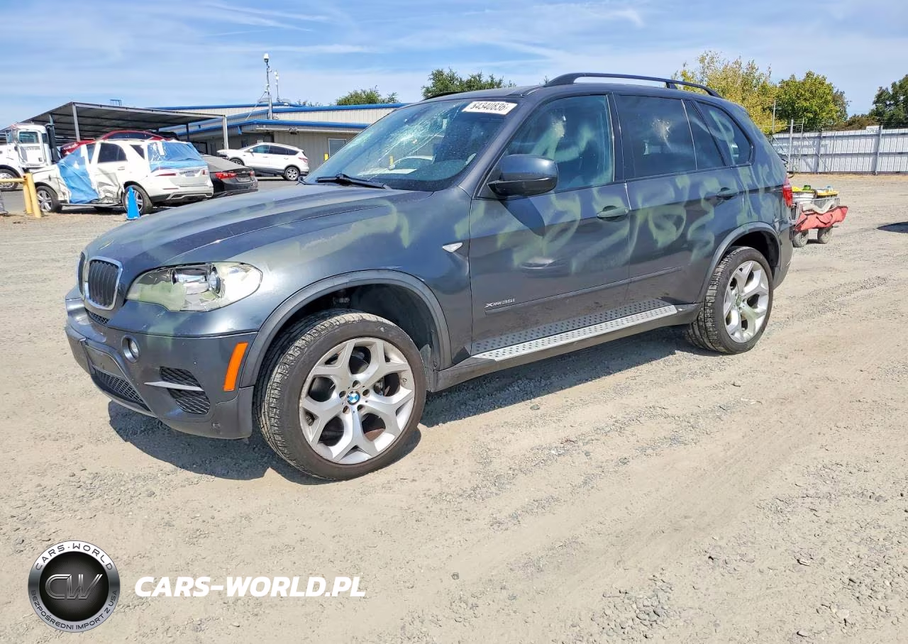 2012 BMW X5 xDrive35I – zdjęcie 1 z 13