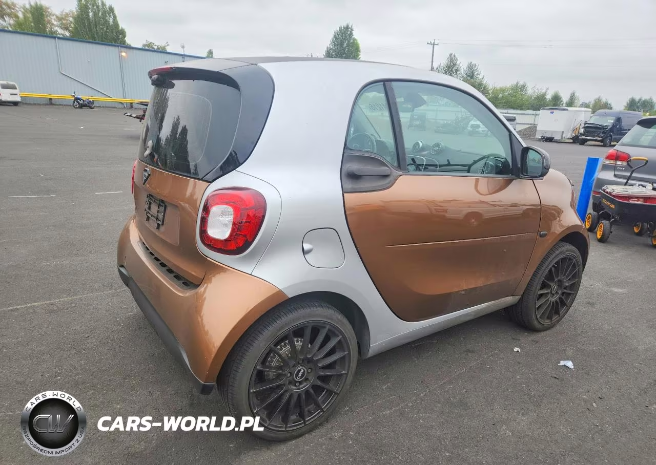 2016 Smart Fortwo VIN:WMEFJ5DAXGK062528 - 3