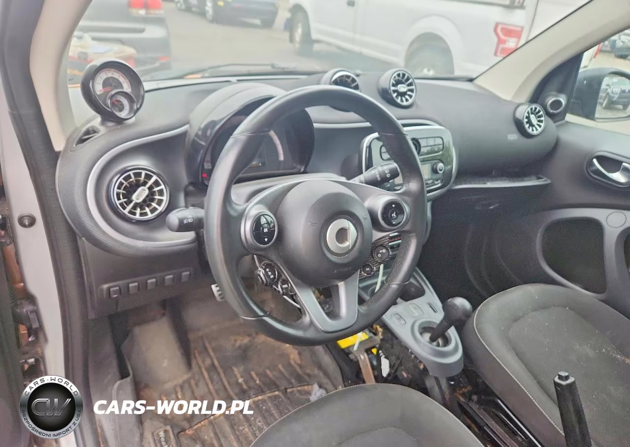 2016 Smart Fortwo VIN:WMEFJ5DAXGK062528 - 8
