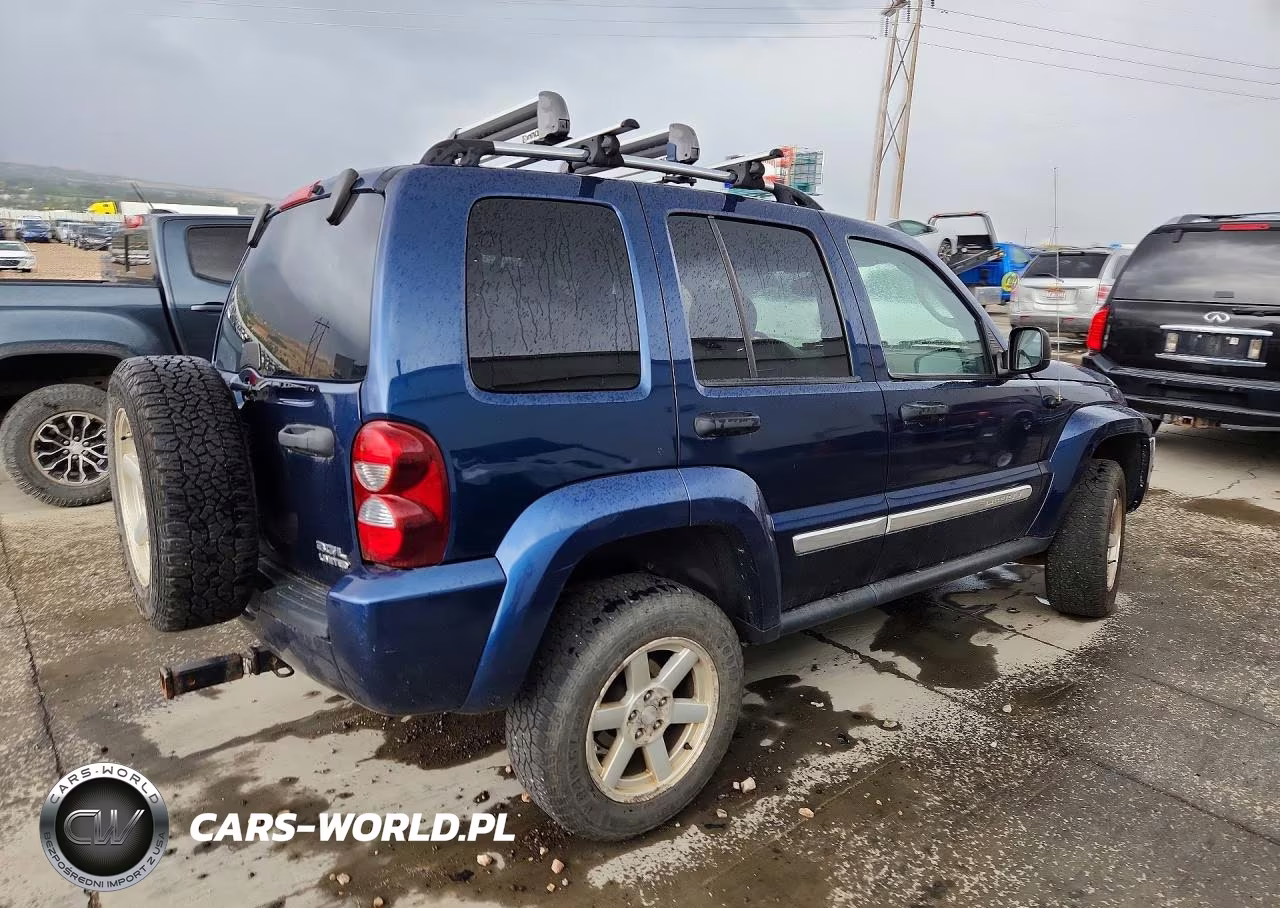 2005 Jeep Liberty Limited VIN:1J4GL58K15W650852 - 3