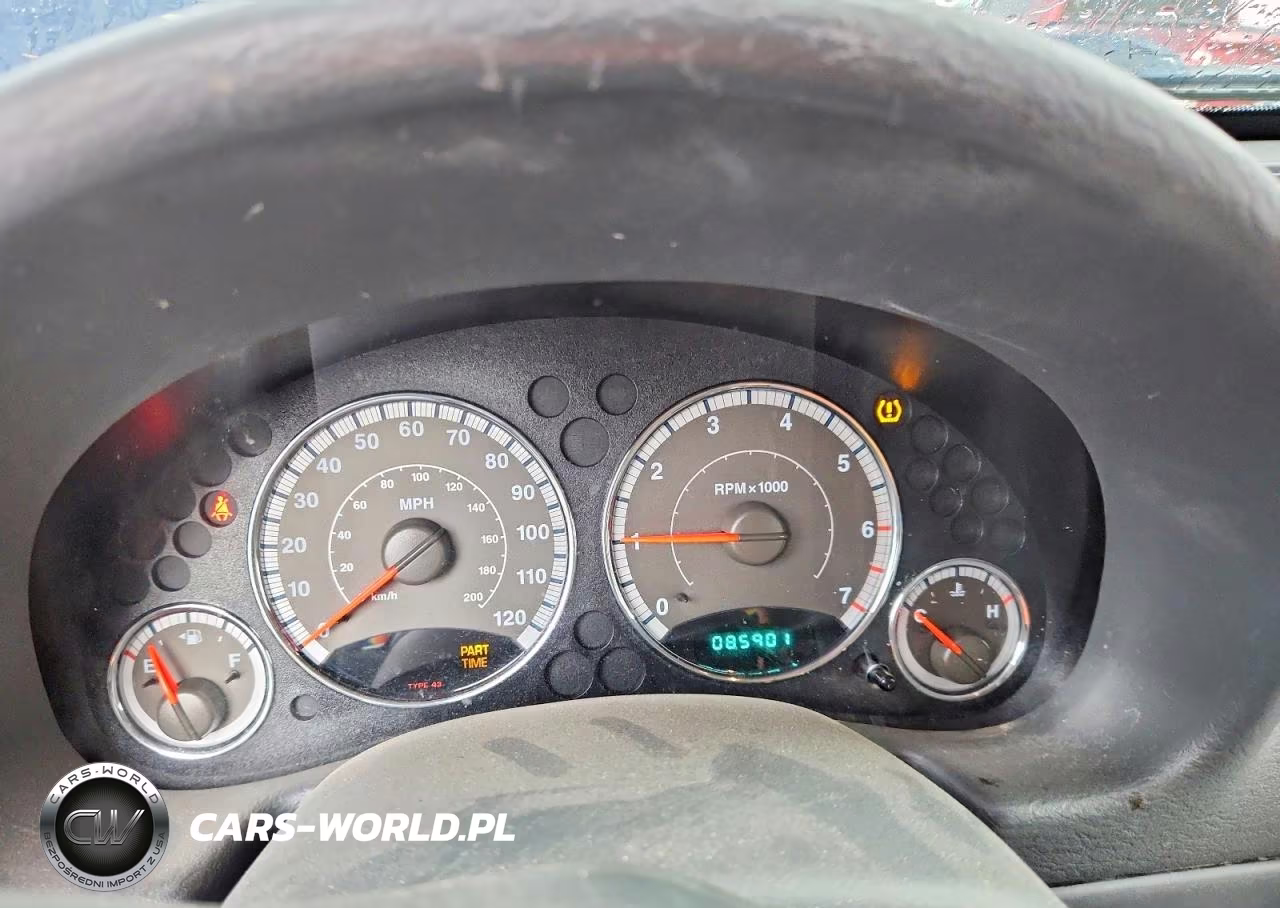 2005 Jeep Liberty Limited VIN:1J4GL58K15W650852 - 9