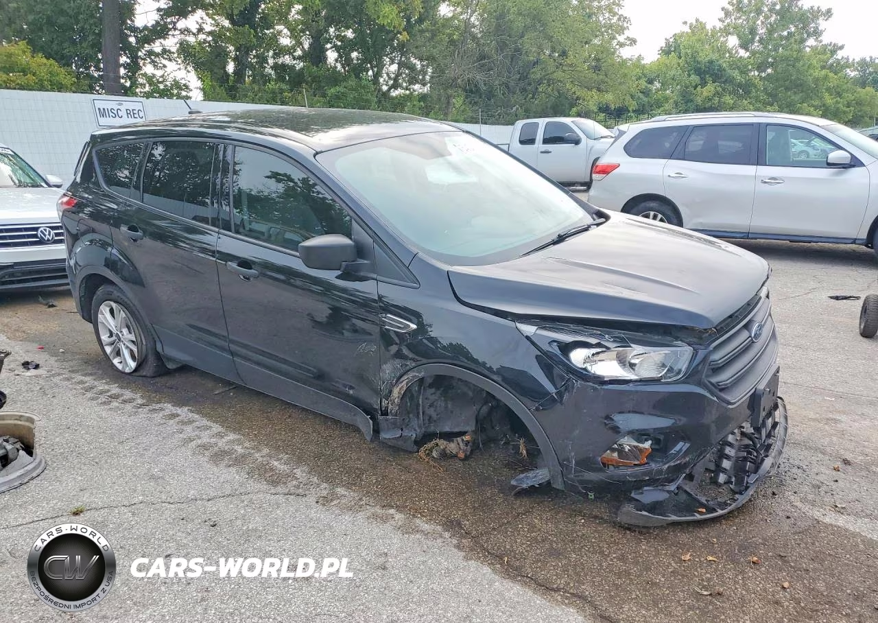 2018 Ford Escape S VIN:1FMCU0F70JUA36329 - 4