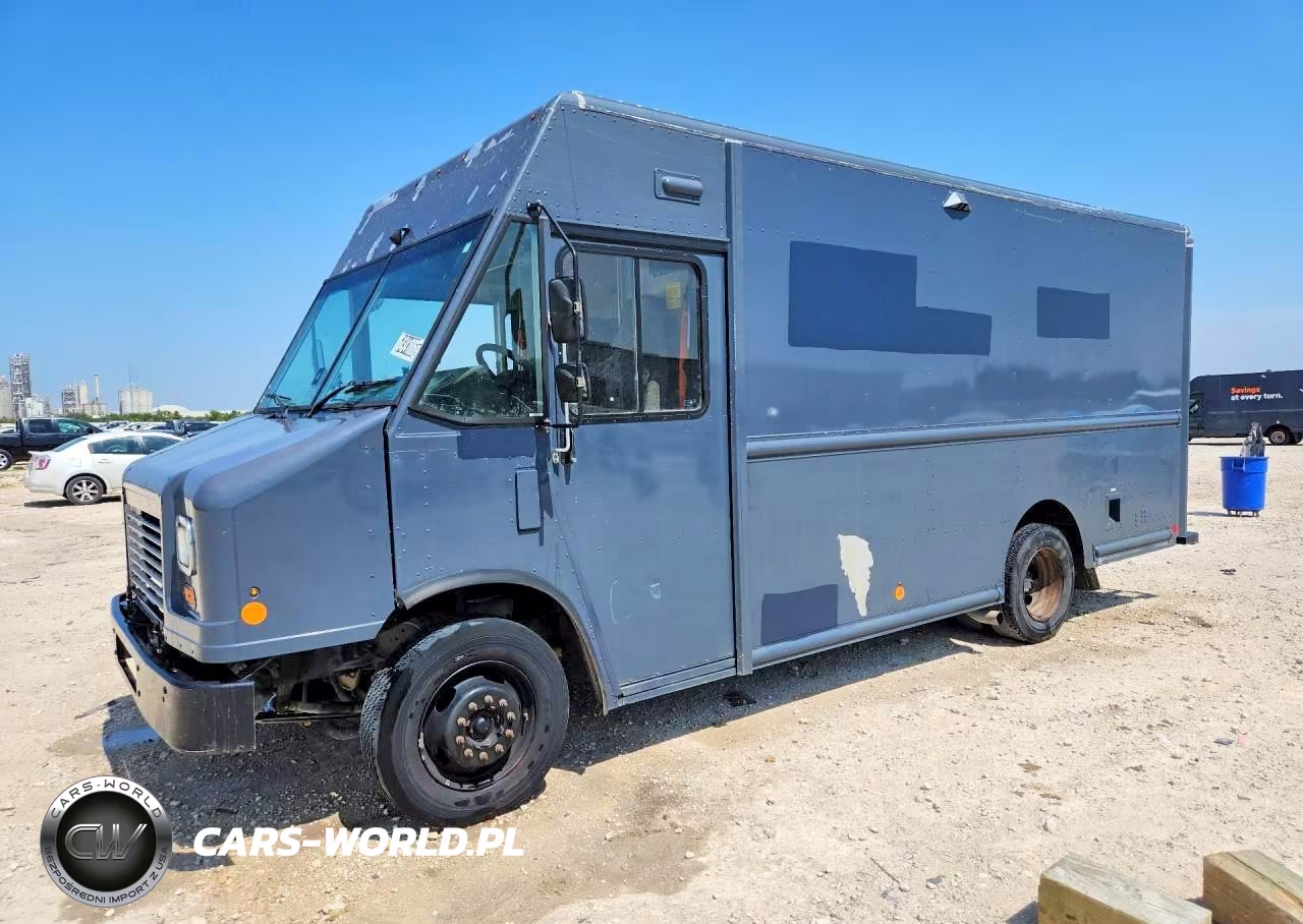 2020 Ford F59 Delivery Truck – zdjęcie 1 z 12