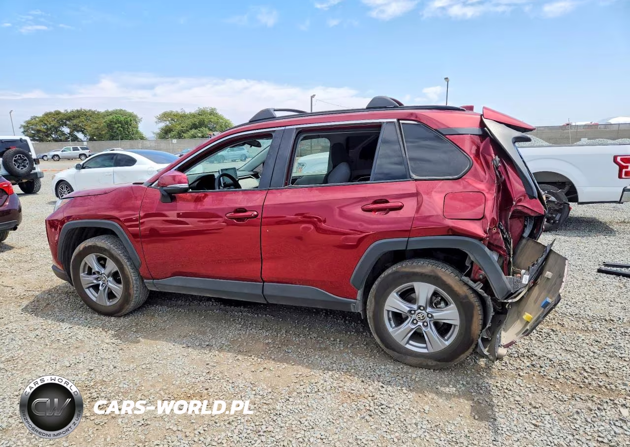 2022 Toyota Rav4 Xle VIN:2T3W1RFV5NW218047 - 2