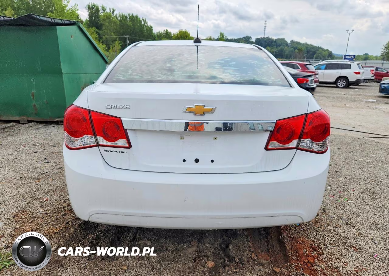 2016 Chevrolet Cruze Limited Ls VIN:1G1PC5SH0G7180001 - 6