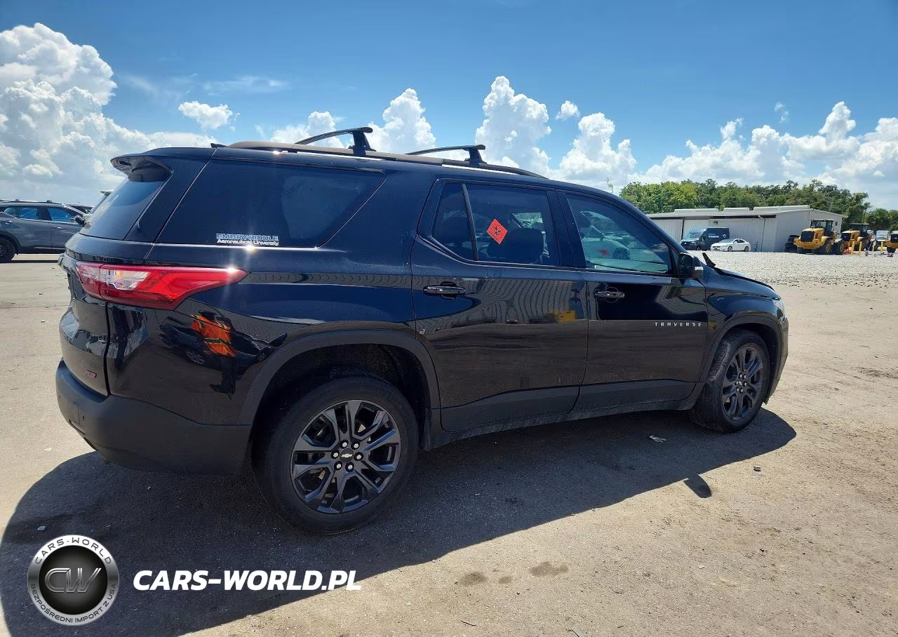 2021 Chevrolet Traverse Rs VIN:1GNERJKW6MJ245587 - 3
