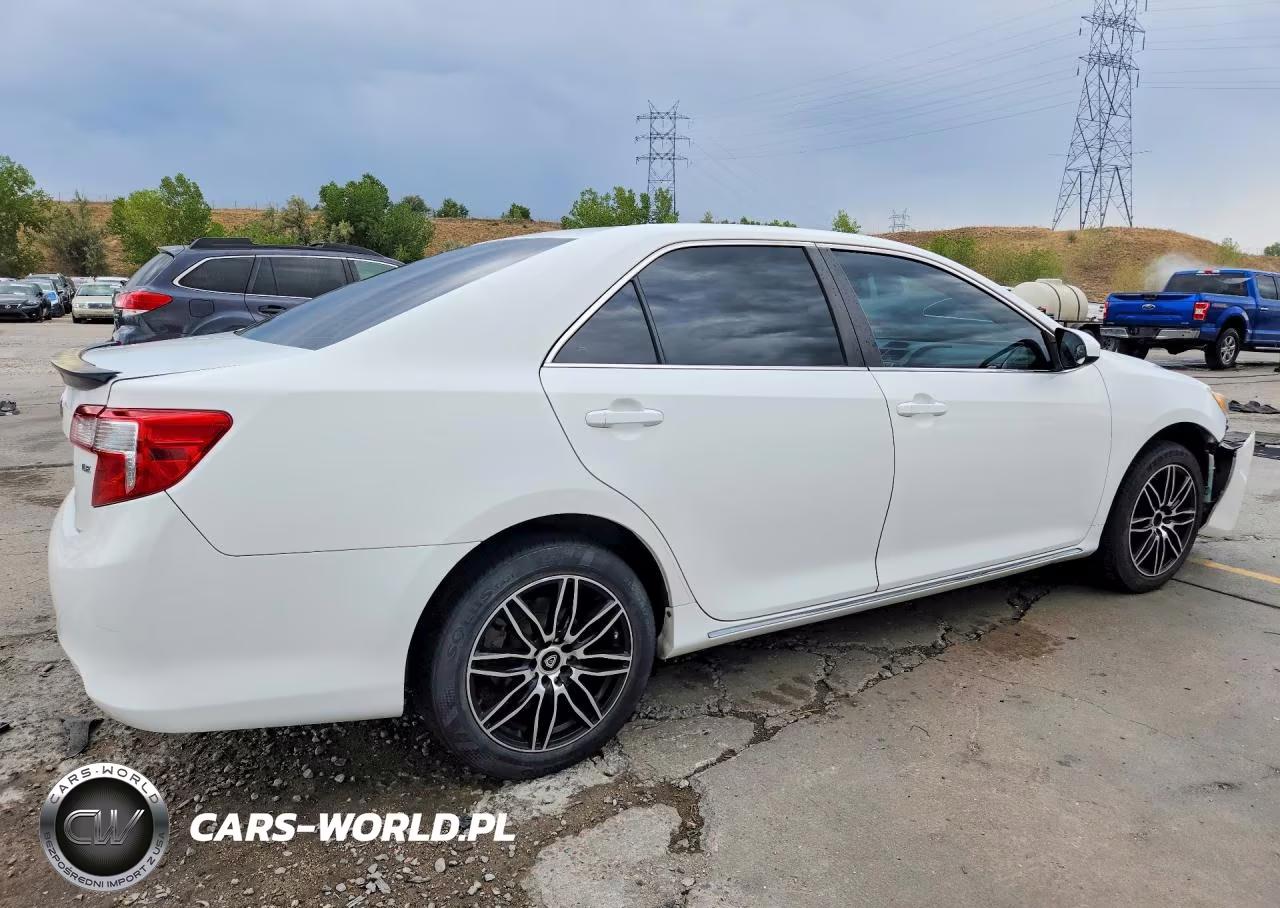 2012 Toyota Camry Le VIN:4T4BF1FK1CR247841 - 3