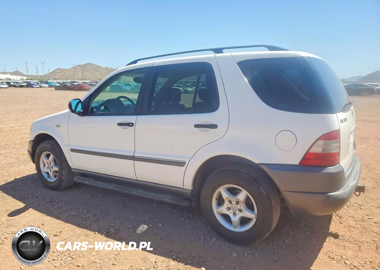 1998 Mercedes-Benz M-Class VIN:4JGAB54E9WA024605 - 2