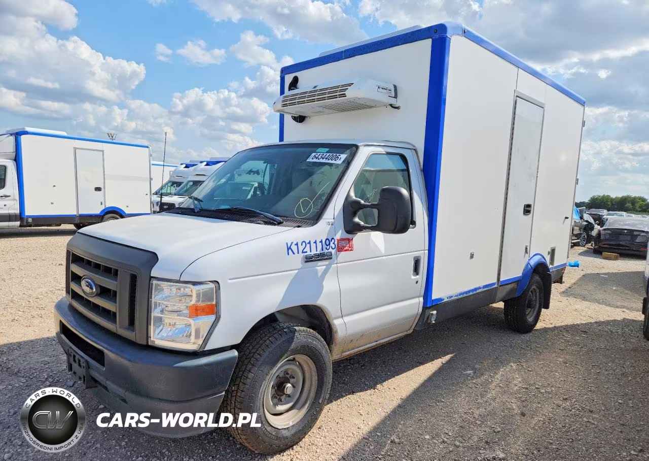 2023 Ford E350 Refrigerated Box Truck – zdjęcie 1 z 13