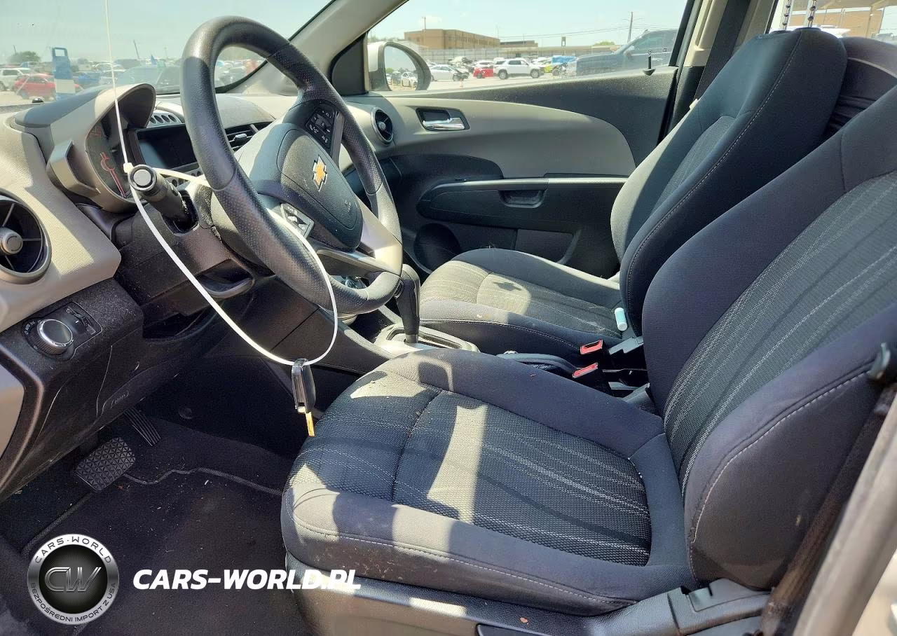 2015 Chevrolet Sonic Lt VIN:1G1JC5SG5F4205004 - 7