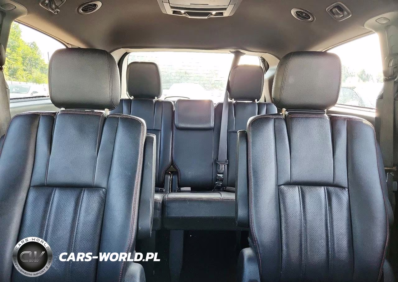 2018 Dodge Grand Caravan Gt VIN:2C4RDGEG7JR200729 - 10