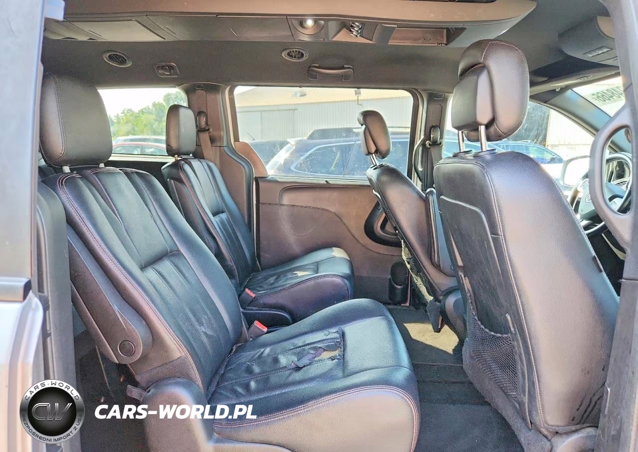 2018 Dodge Grand Caravan Gt VIN:2C4RDGEG7JR200729 - 11